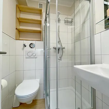 Ferienwohnung Mitten In Mit Balkon Strandlaufer 2